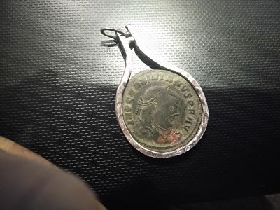 Putting-Your-Ancient-Coin-Knowledge-To-The-Test.-Running-Thread
